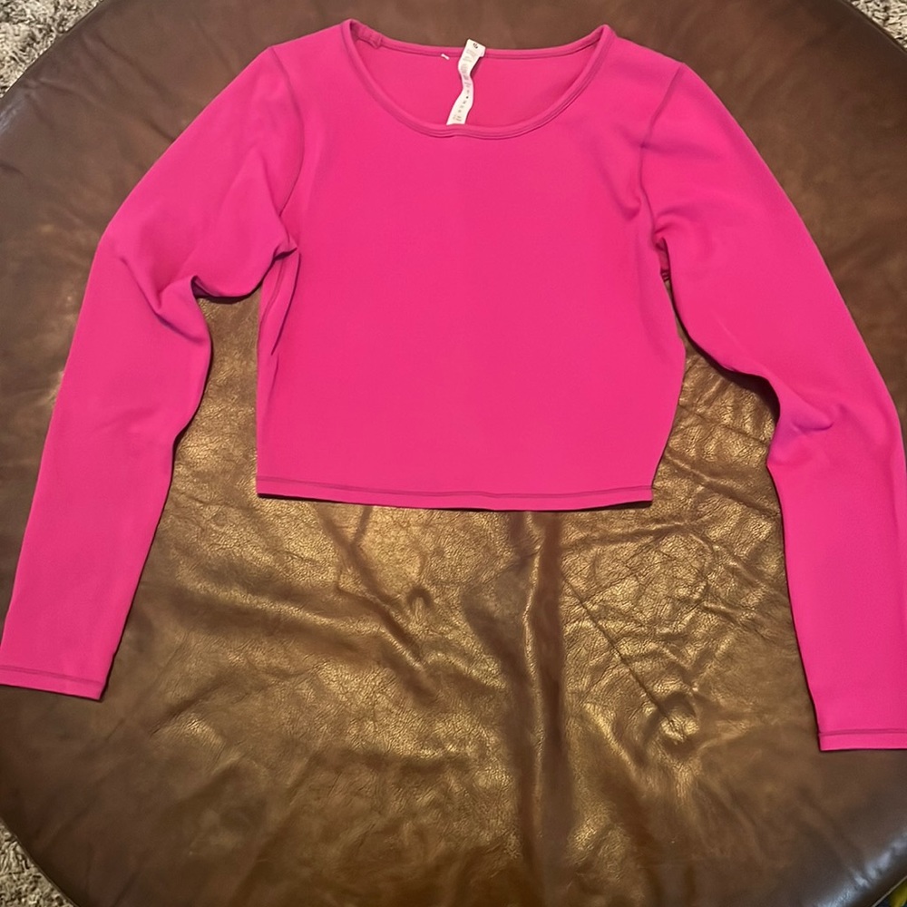 Lululemon magenta crop top long sleeve workout shirt